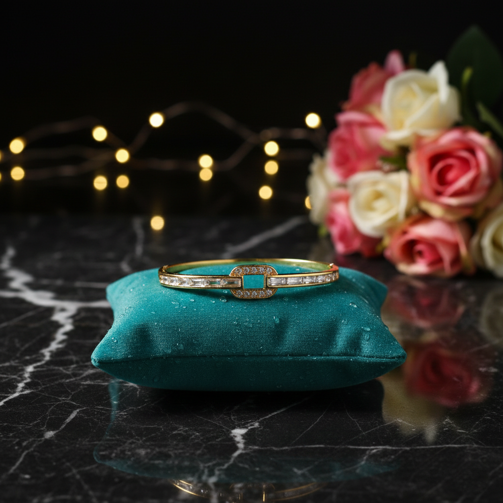 Paper Clip Kada - Gold